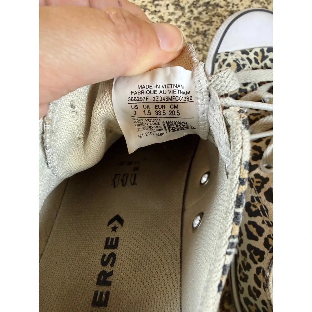 Converse Chuck Taylor All Star Leopard Print Low Top Kids Sneakers Size 2